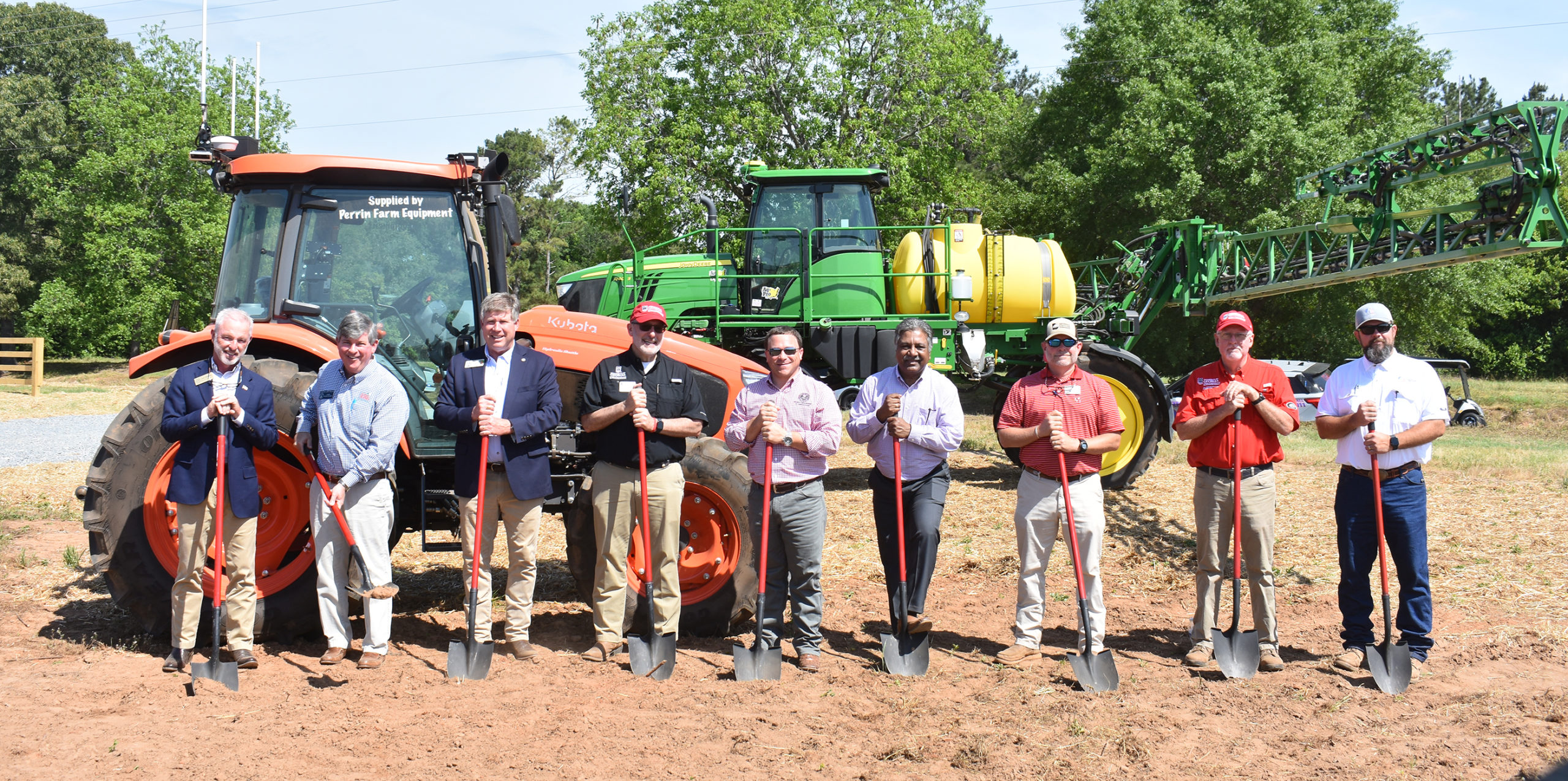 Featured image for “Grand Farm Groundbreaking: UGA Perry Site to House Innovative Research”