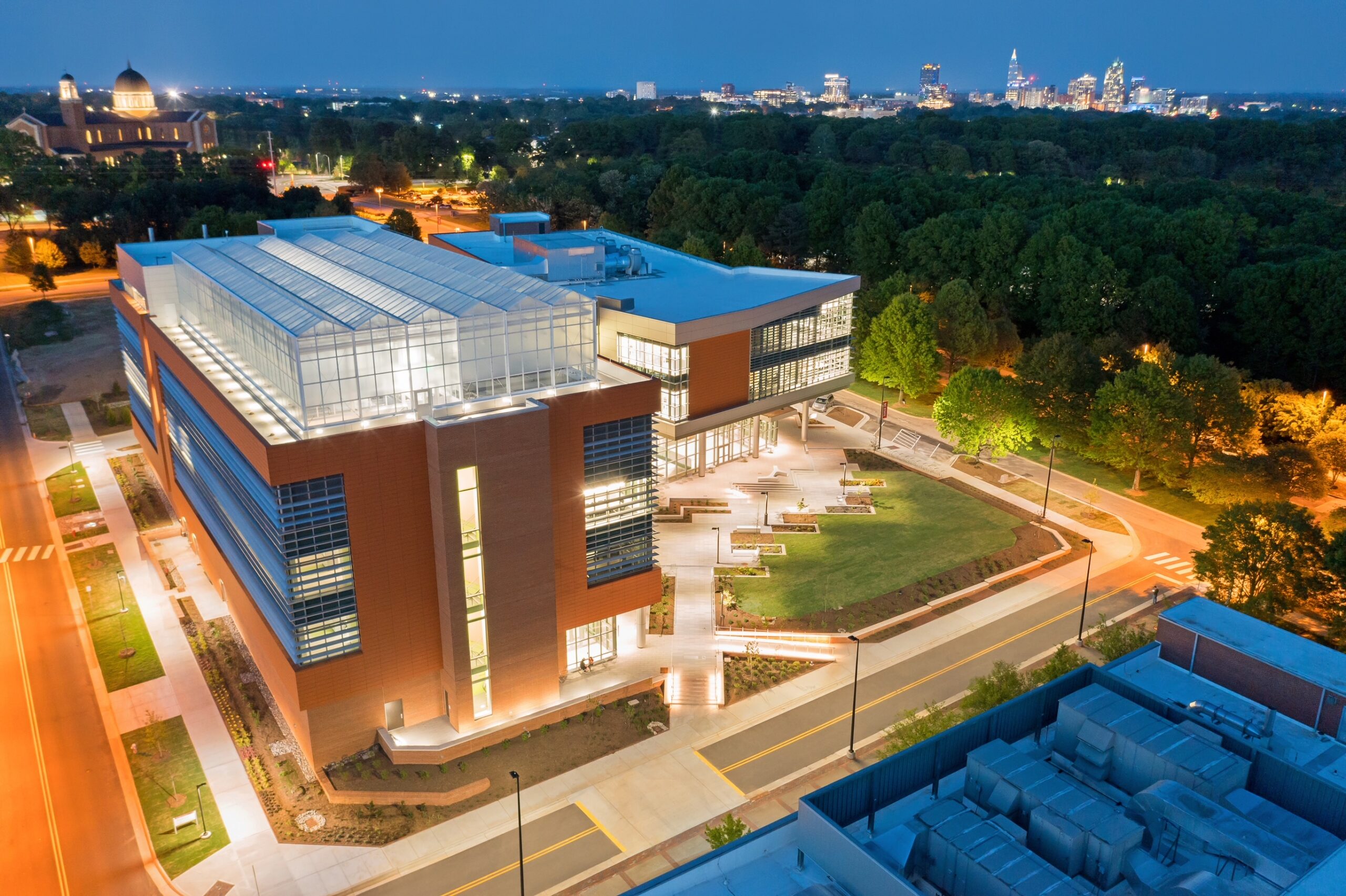 Featured image for “Specialty Crop Grower Magazine: NC State University Amps Up Ag-Tech Initiatives”